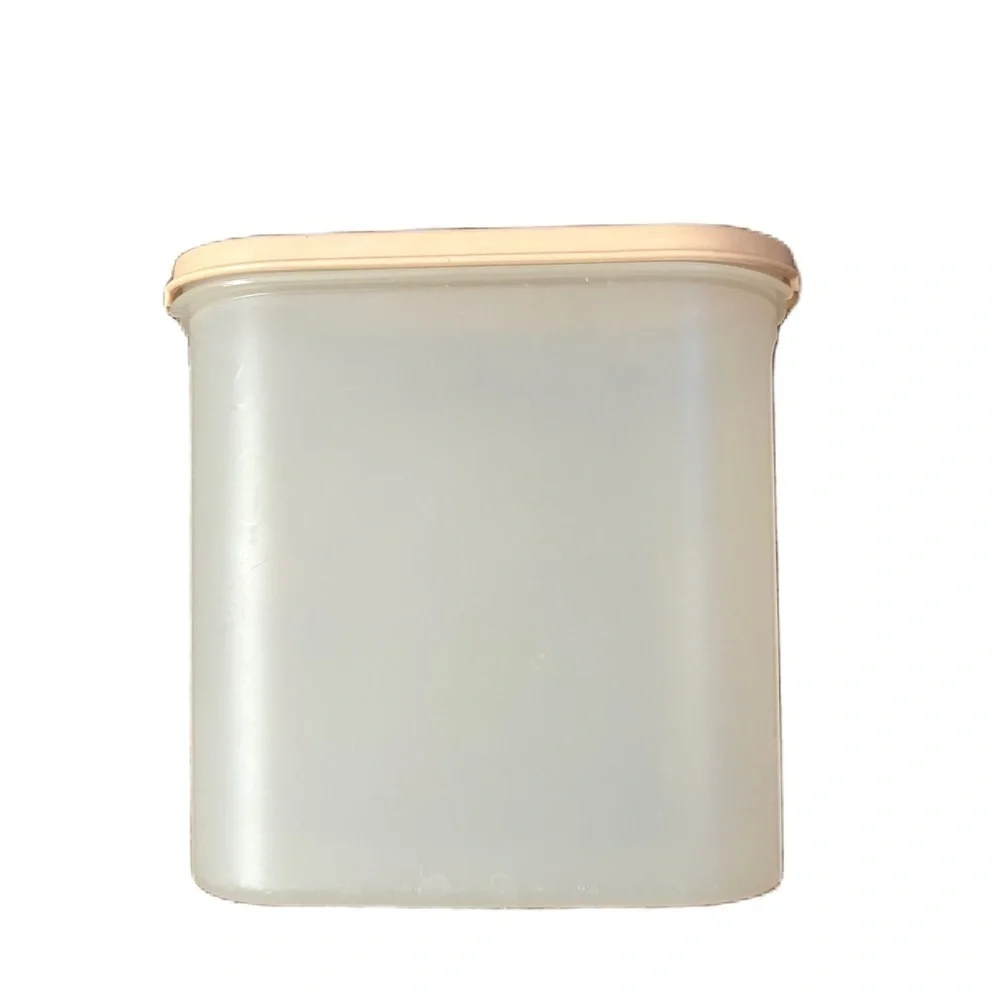 Tupperware White Storage Container Cream Food Cereal Snack Vintage